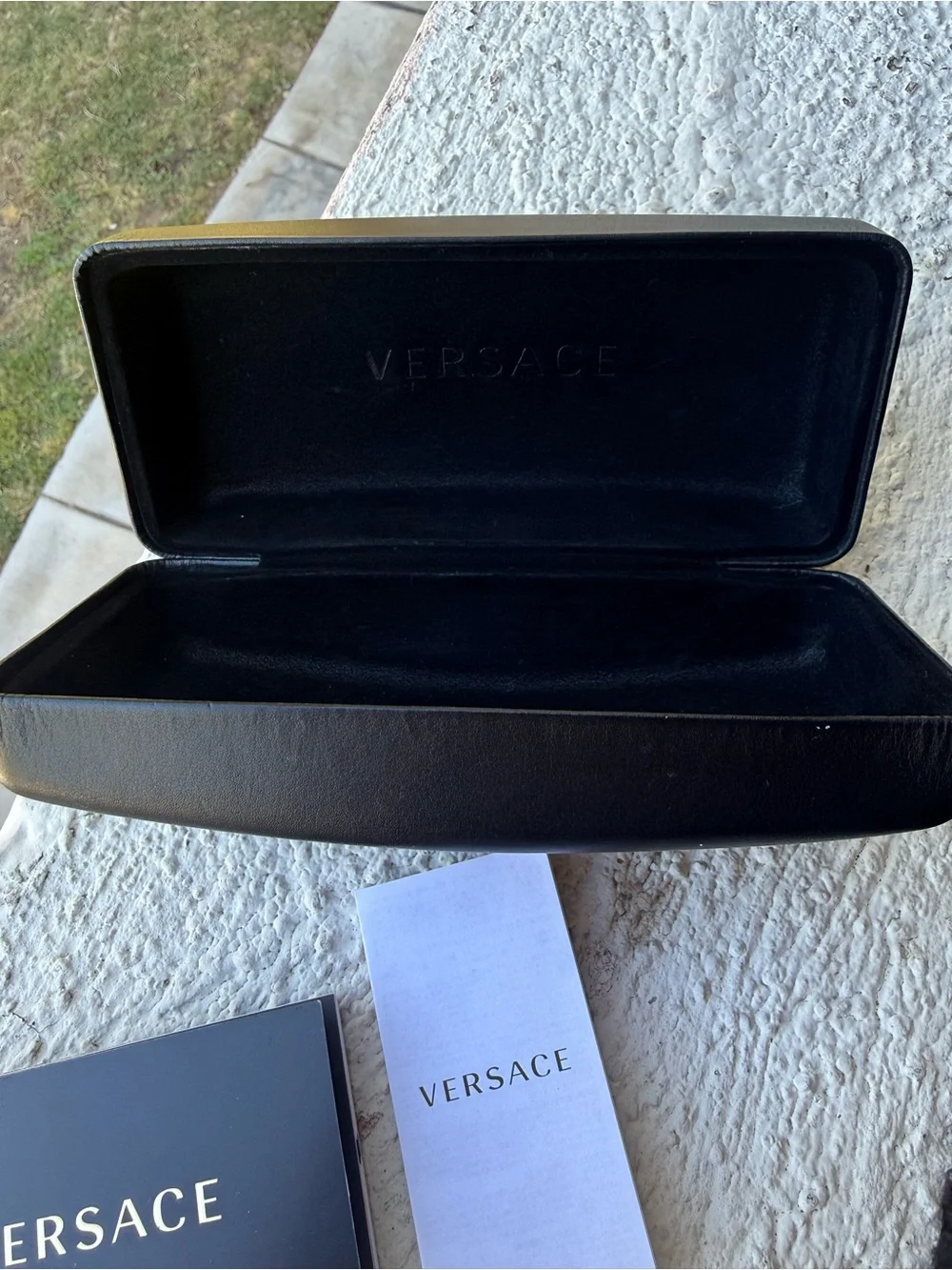 Versace Black and Gold Logo Sunglasses Case Set - Picture 3 of 6